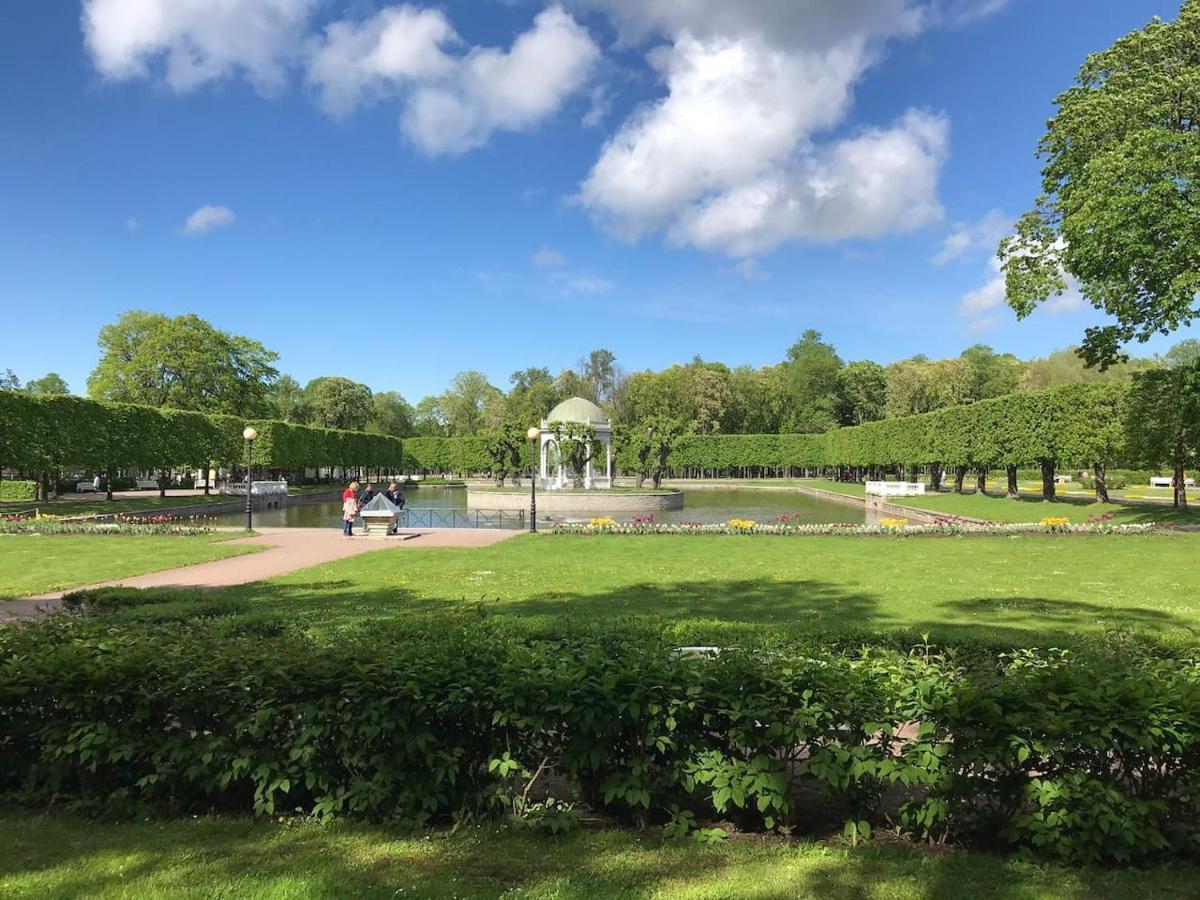 1 Bedroom Apartment Near Kadriorg Swan Pond Tallinn Buitenkant foto